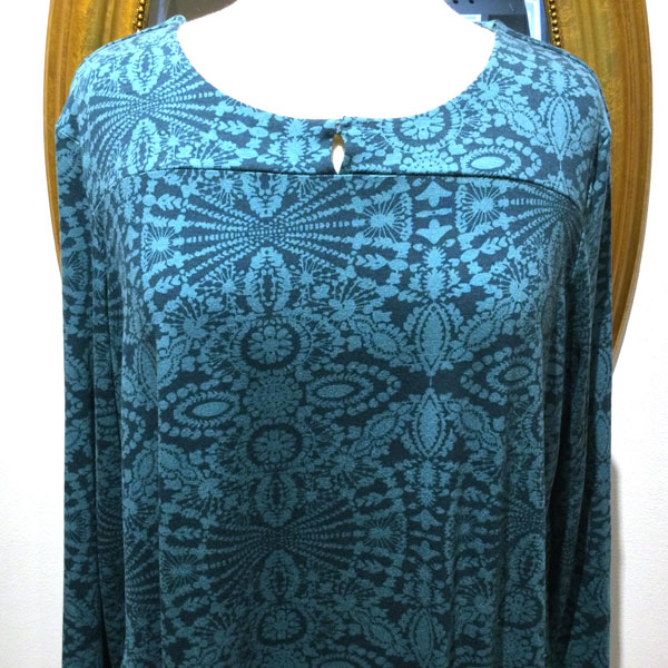 XXL Mandala Top Turquoise by Windhorse - Image 2